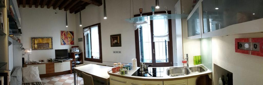 In A Lovely Garden Biennale Flat Venesia Bagian luar foto