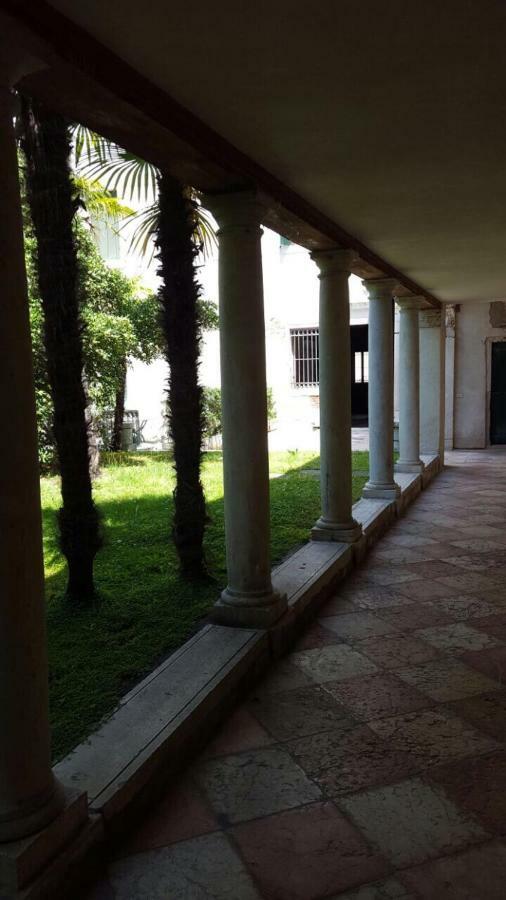In A Lovely Garden Biennale Flat Venesia Bagian luar foto